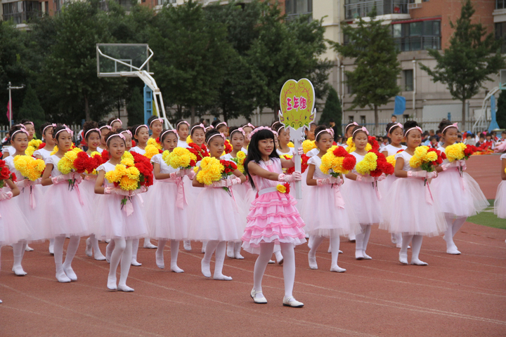 小学六年级适合画的画